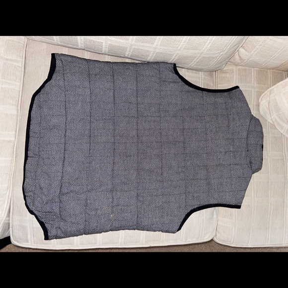 Black Chevron Merona Vest - Picture 2 of 3